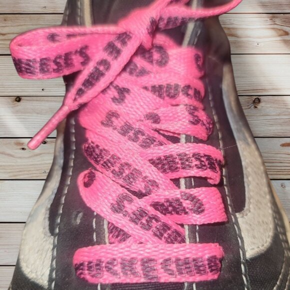Vintage 90s - CHUCK E CHEESE - Pink Shoelaces - Picture 1 of 2